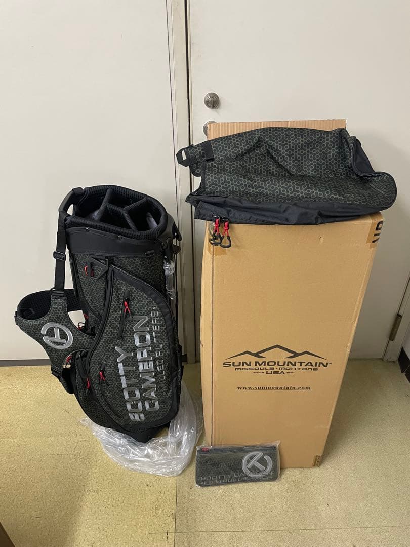 スコッティキャメロン　シックスシューター　キャディバッグ　キャッシュバッグ付き！