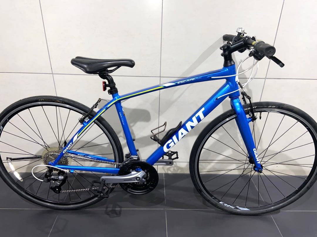 美品！giant escape rx3クロスバイク　ジャイアント　エスケープr3