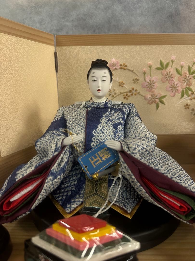 三段五人飾り ひな人形 正絹 有松絞り 桜刺繍 収納飾り 新品未使用展示品