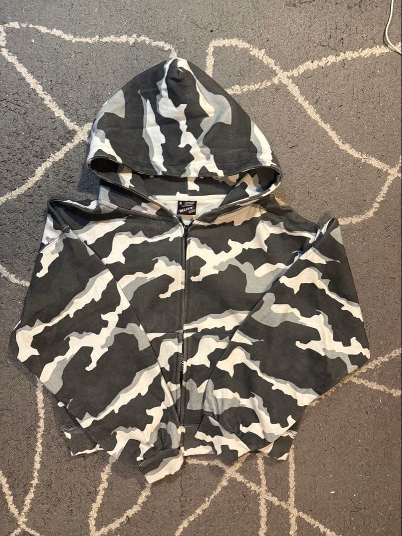 BELVET迷彩柄 フード付きパーカー