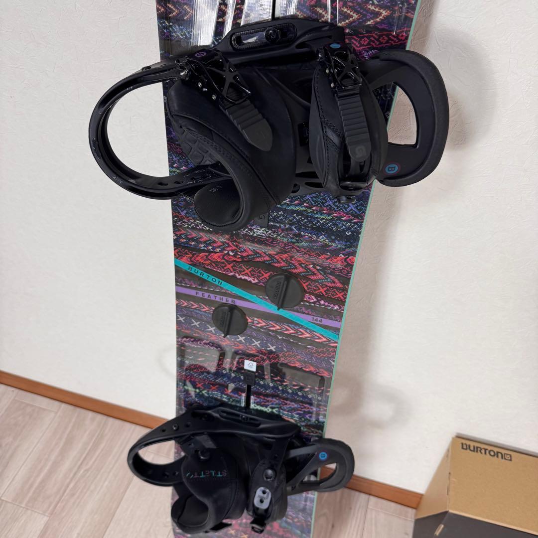 専用BURTON FEATHER 144cm スノーボードセット　レディース