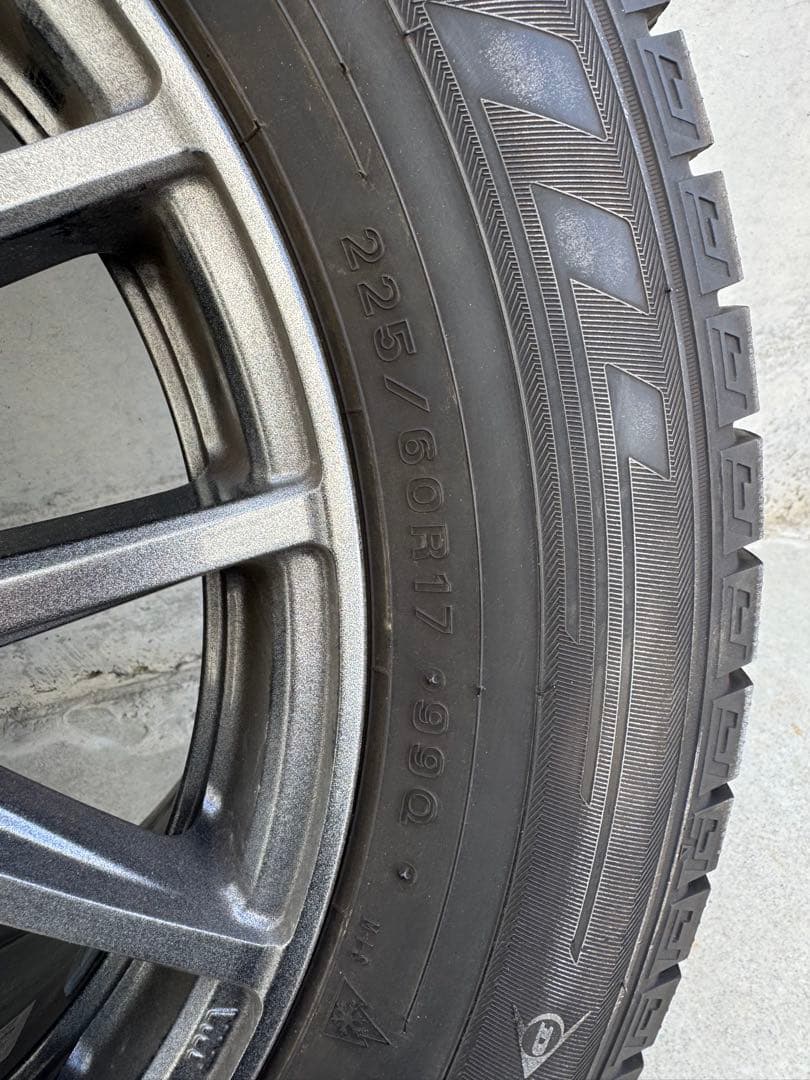 30アルファード ヴェルファイア 17インチ スタッドレスタイヤ ホイールセット