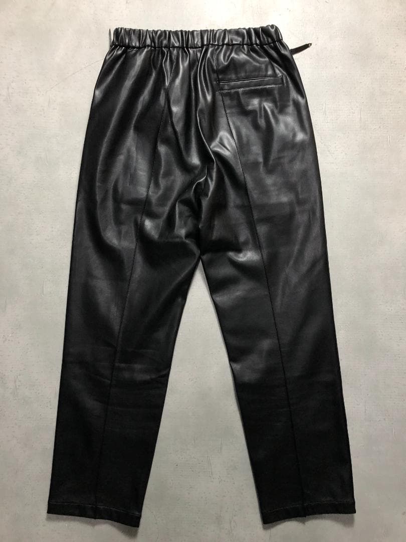 TOGA VIRILIS フェイクレザー パンツ 46 59-1-10