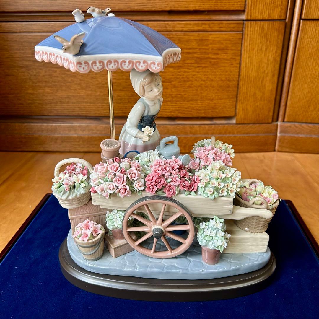 【夢さま専用】リヤドロ　LLADRO 公園通りの花屋さん