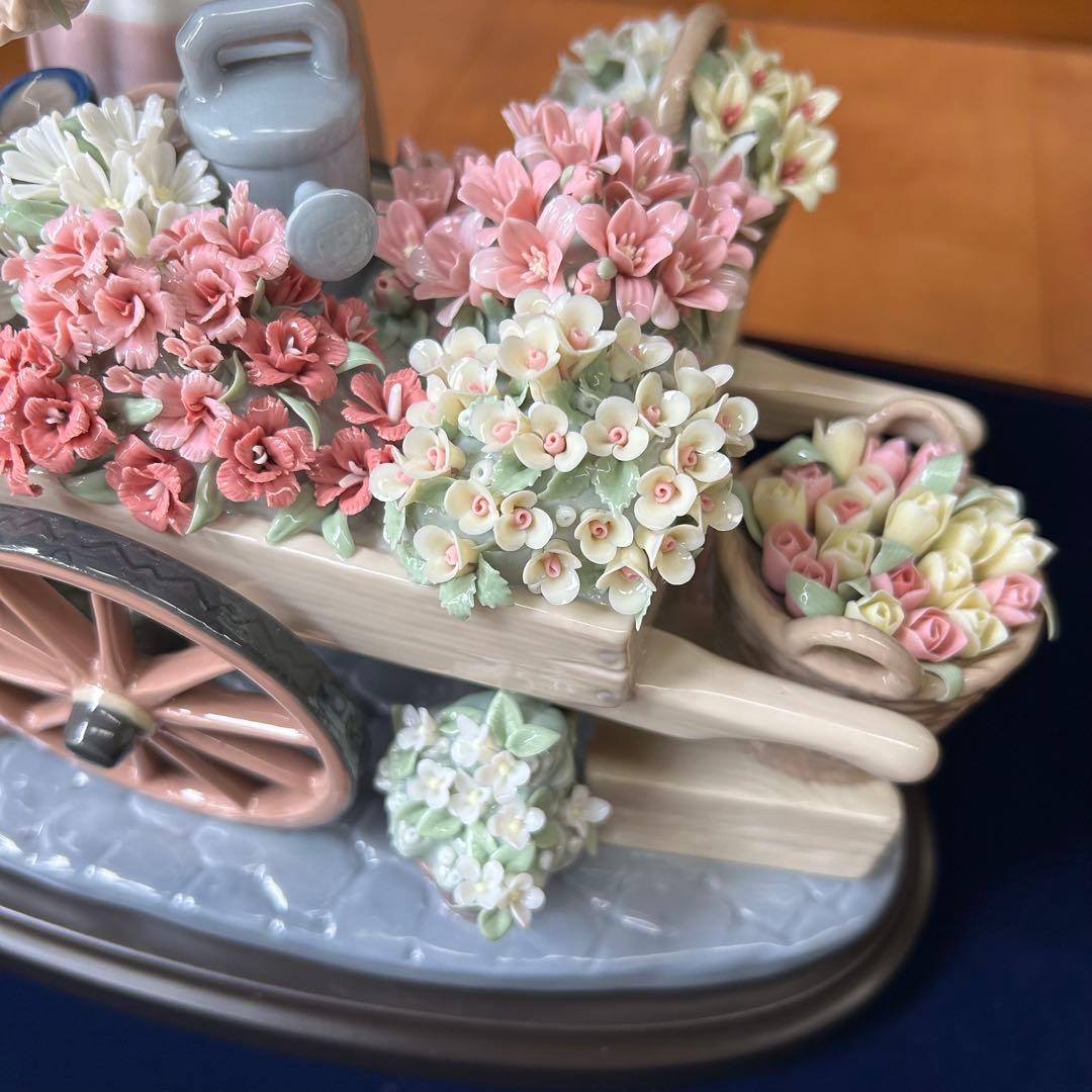 【夢さま専用】リヤドロ　LLADRO 公園通りの花屋さん