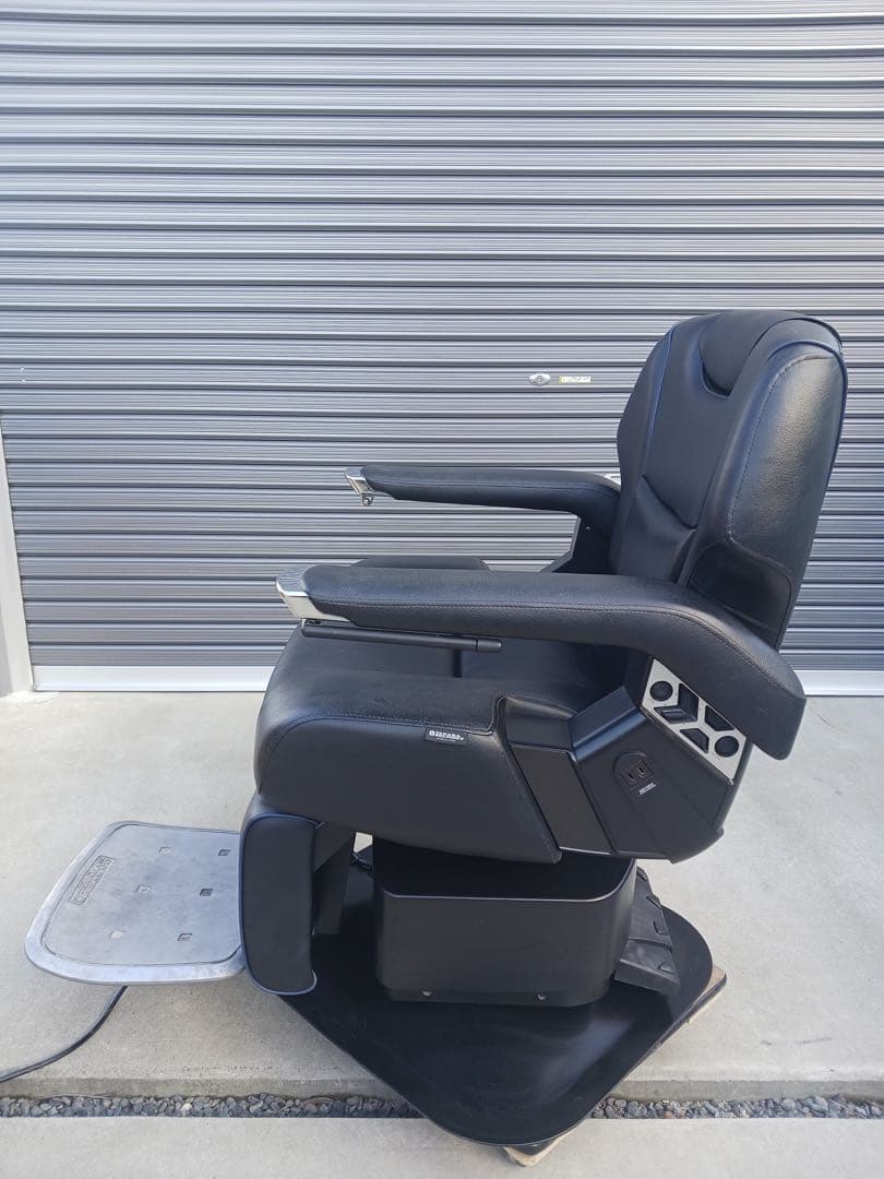 タカラベルモント 理容椅子 ランサー 2015年 中古椅子 整備渡し