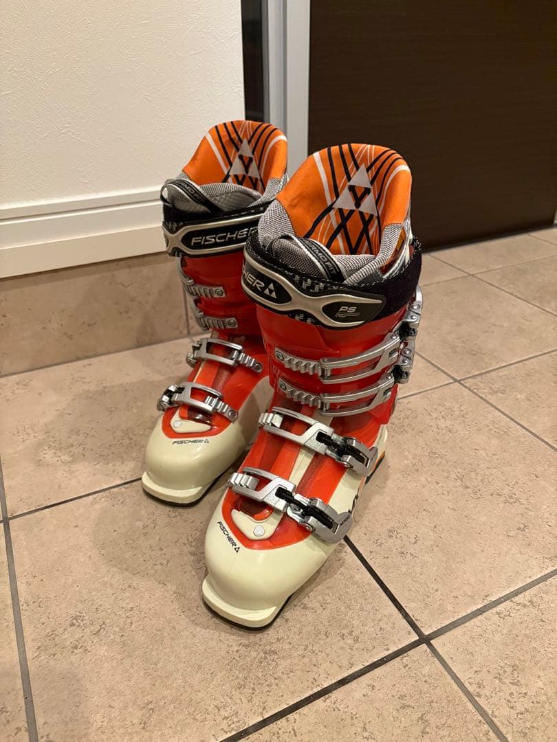 スキーブーツ　Fischer 26.5cm