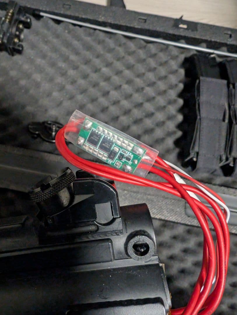 東京マルイMP5K、カスタム品、MOSFET、LiPo対応、実射可、付属品多数