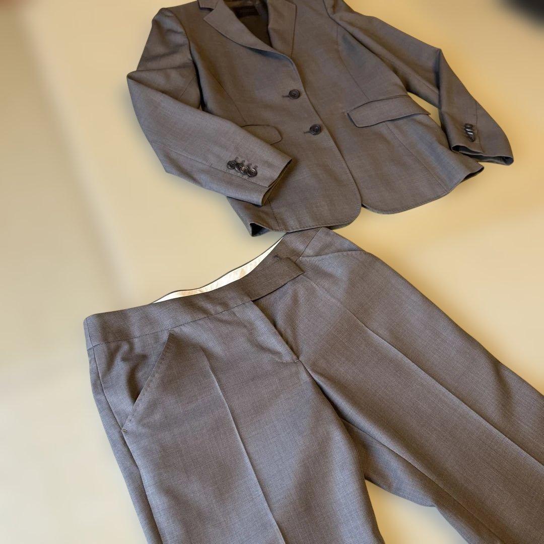 トゥモローランドコレクション　スーツ