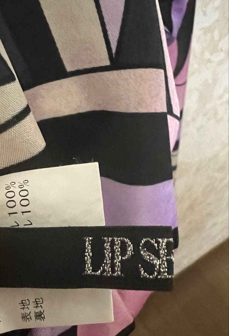 (希少)LIP SERVICE 幾何学柄タイトワンピース