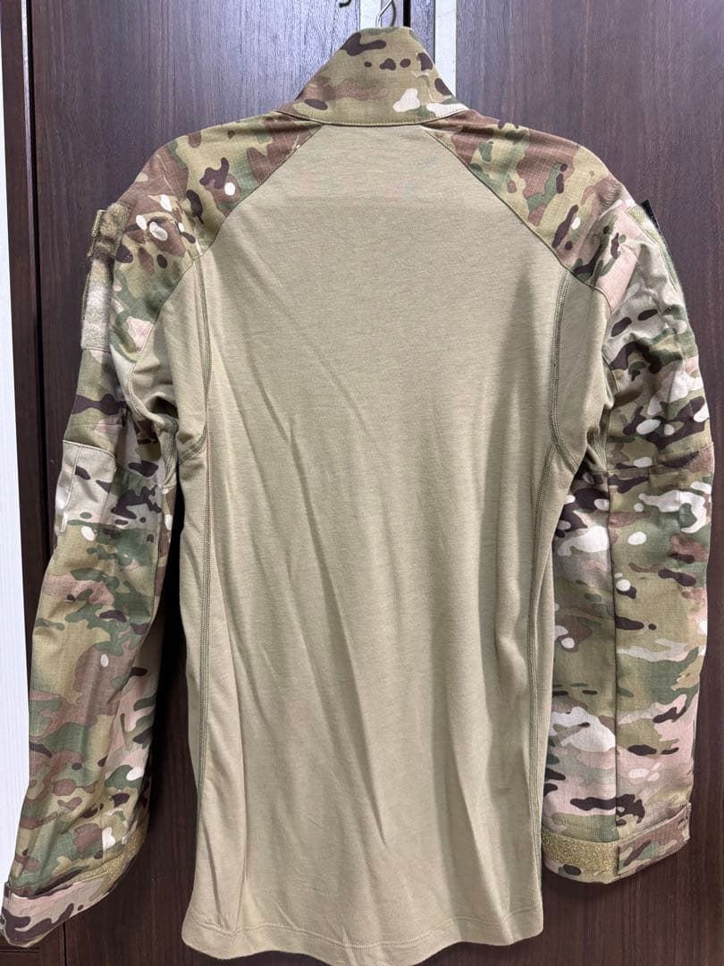 か*な様 本物　実物　新品　タグ付　crye precision G4 コンバッ