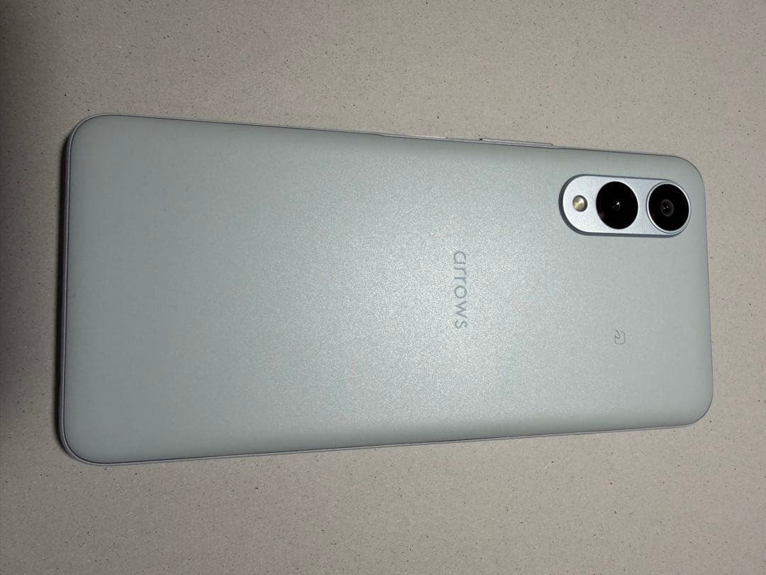 スマートフォン本体 arrows We2