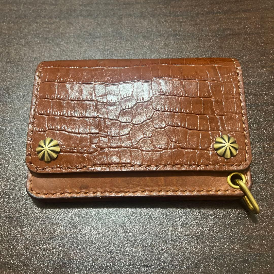 トラッカーウォレット クロコ型押し