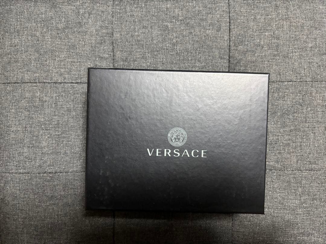 VERSACE 二つ折り財布
