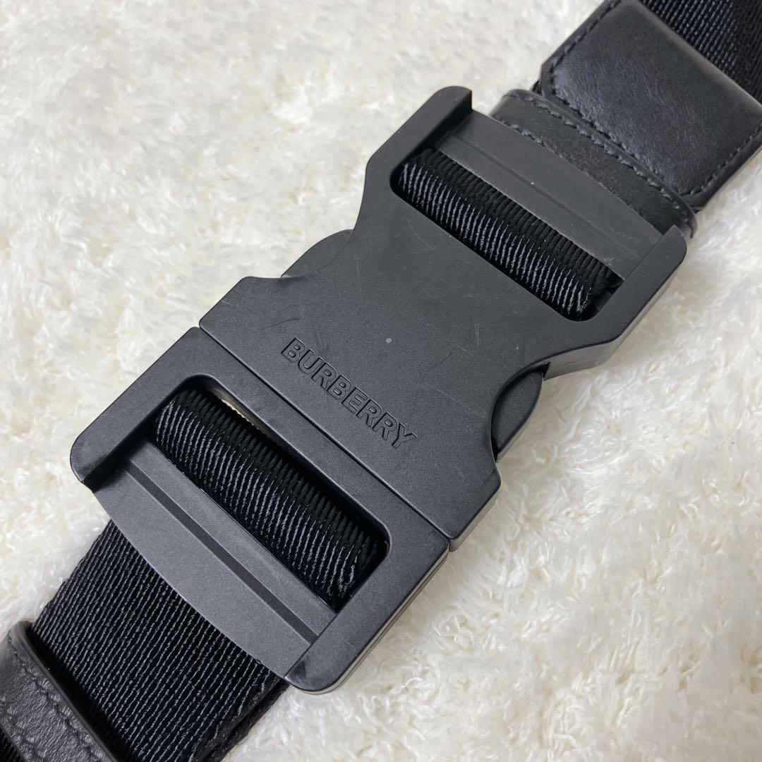 【美品】BURBERRY バーバリー TBロゴ ボディバッグ 総柄 ネイビー