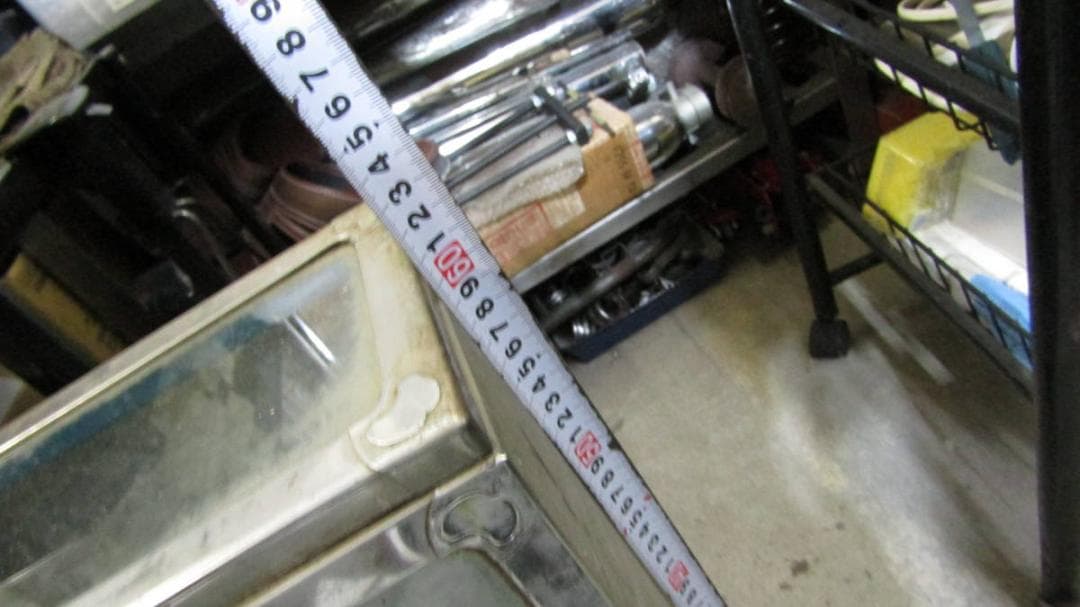 昔のお菓子屋さんのガラス什器 横90cm奥行36cm高さ60cm