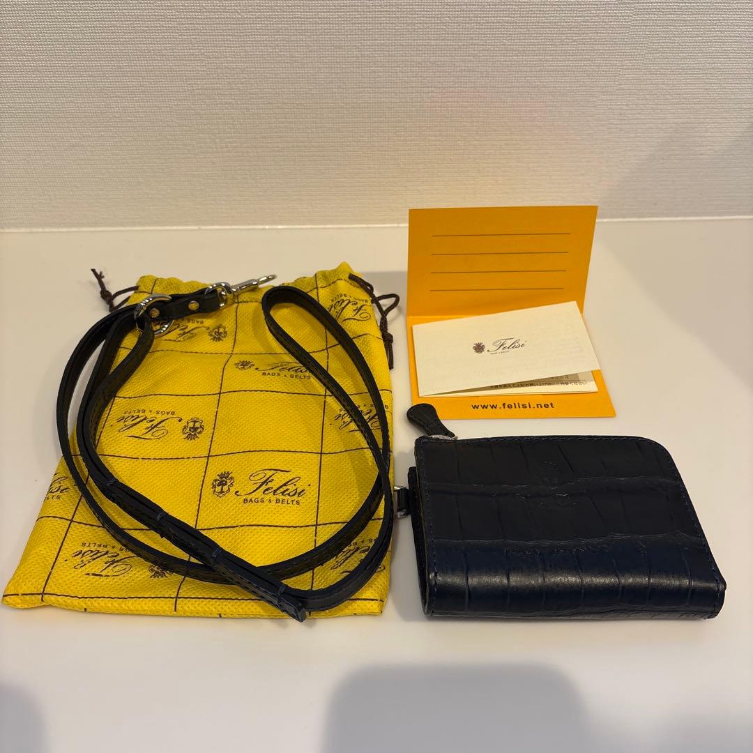 極美品　新品　フェリージ　1094/SA ネックストラップ付ウォレット　ネイビー