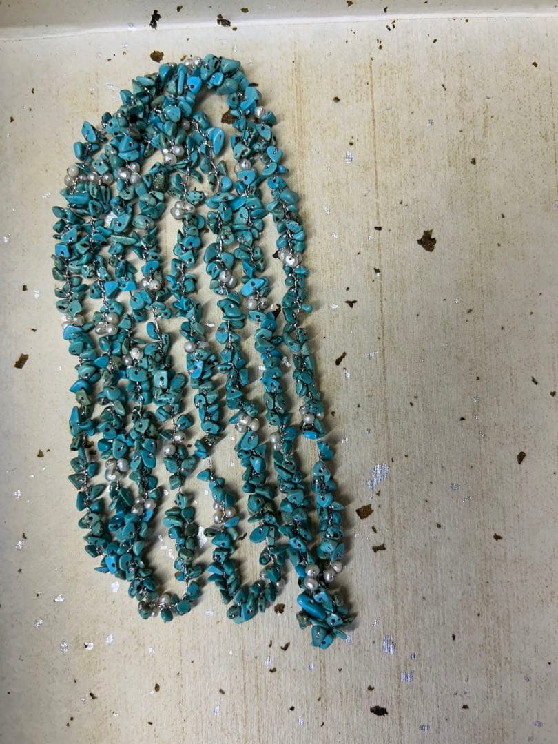 素敵なトルコ石ネックレス。