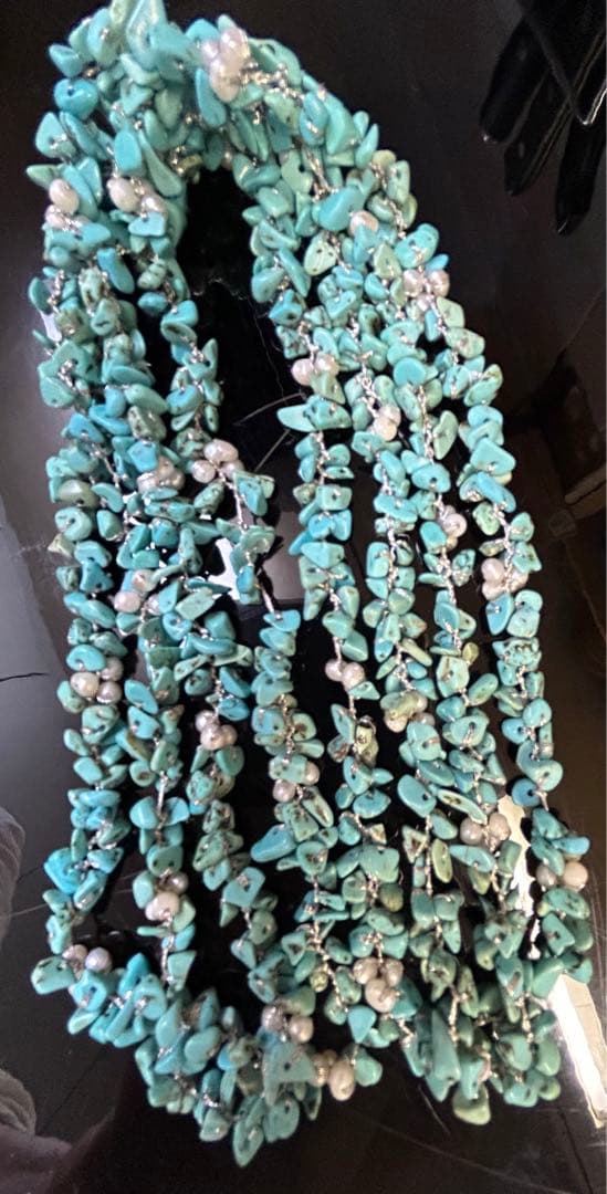 素敵なトルコ石ネックレス。