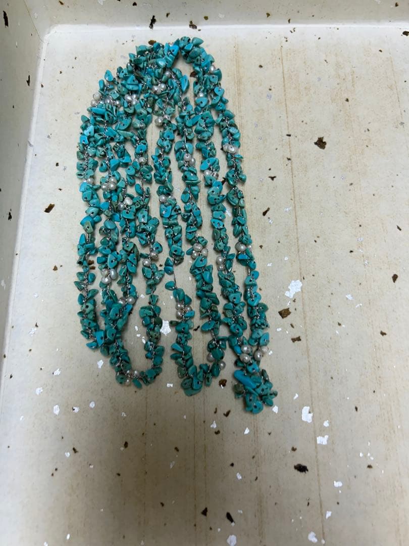 素敵なトルコ石ネックレス。