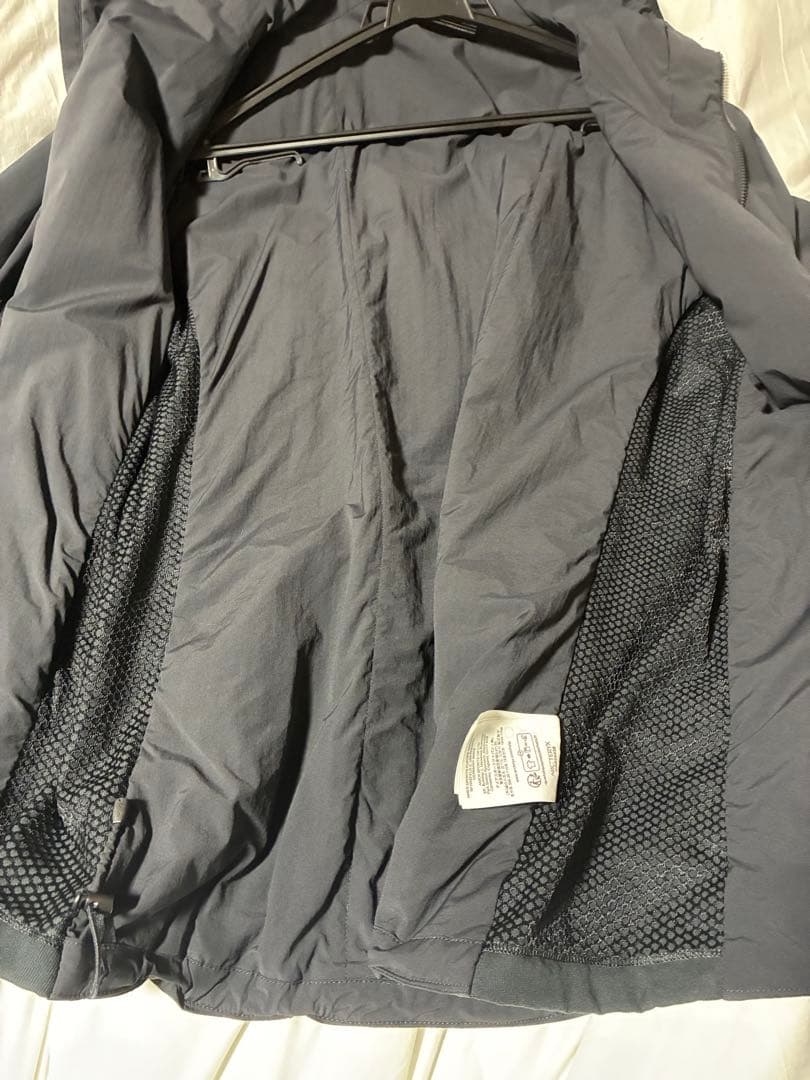 アークテリクス　アトムSLフーディ　黒　メンズM atom sl hoody