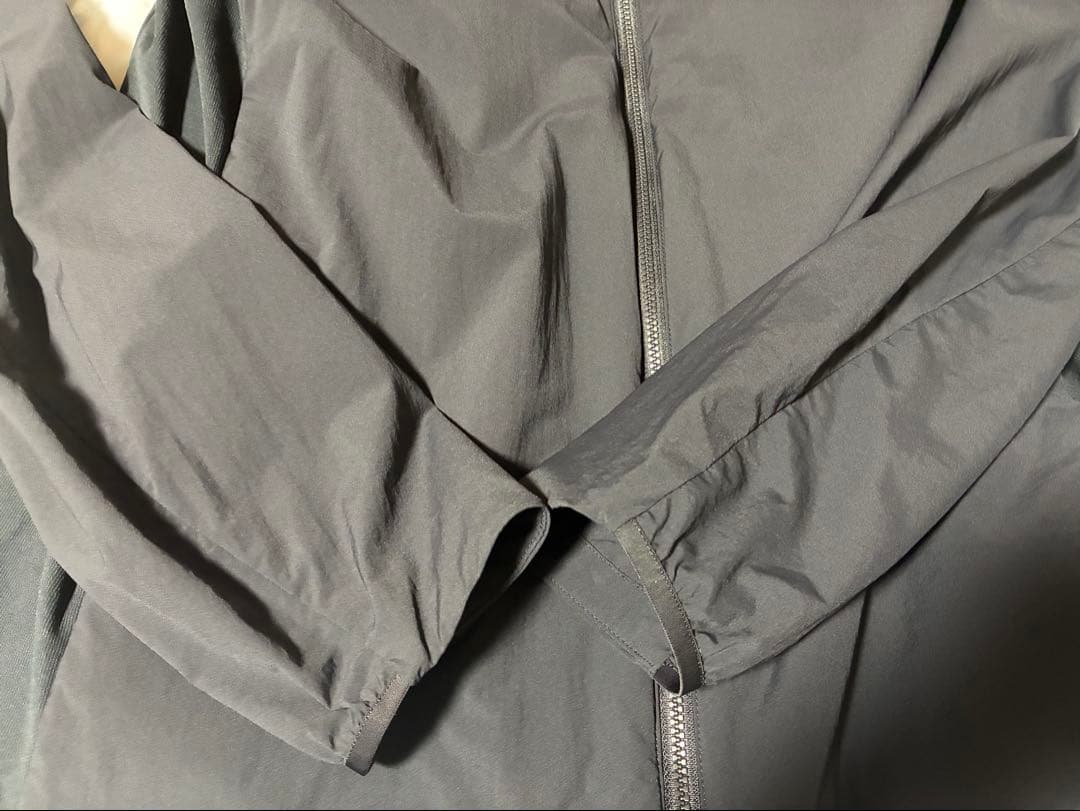 アークテリクス　アトムSLフーディ　黒　メンズM atom sl hoody