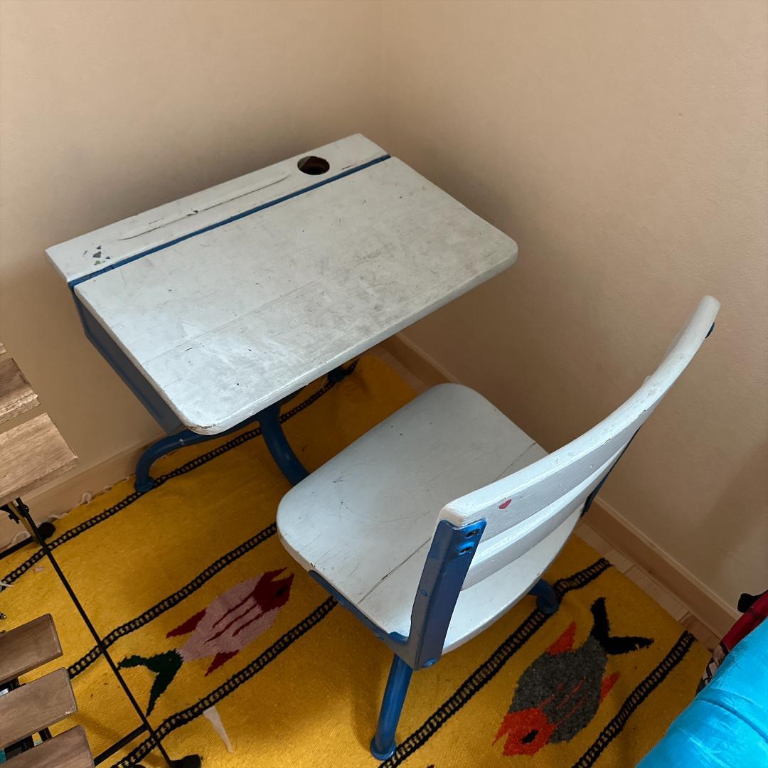 【値下】California買付　小学校の机と椅子　アイアン　一体化　古道具