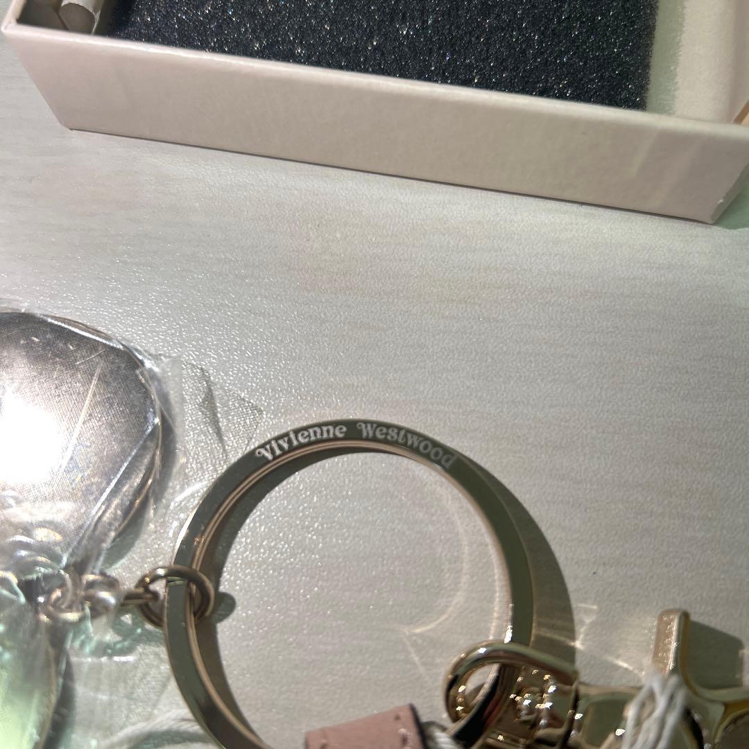 ヴィヴィアンウエストウッド キーリング PINK