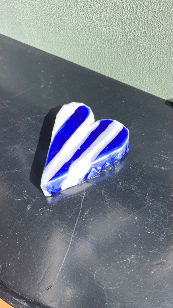 週末セール！MV% ストライプのハート大サイズ