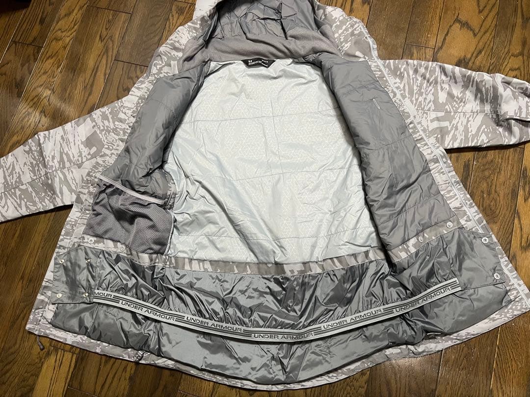 ふ*む様 【超美品】Under Armour スノーボードウェア LG/G グレ