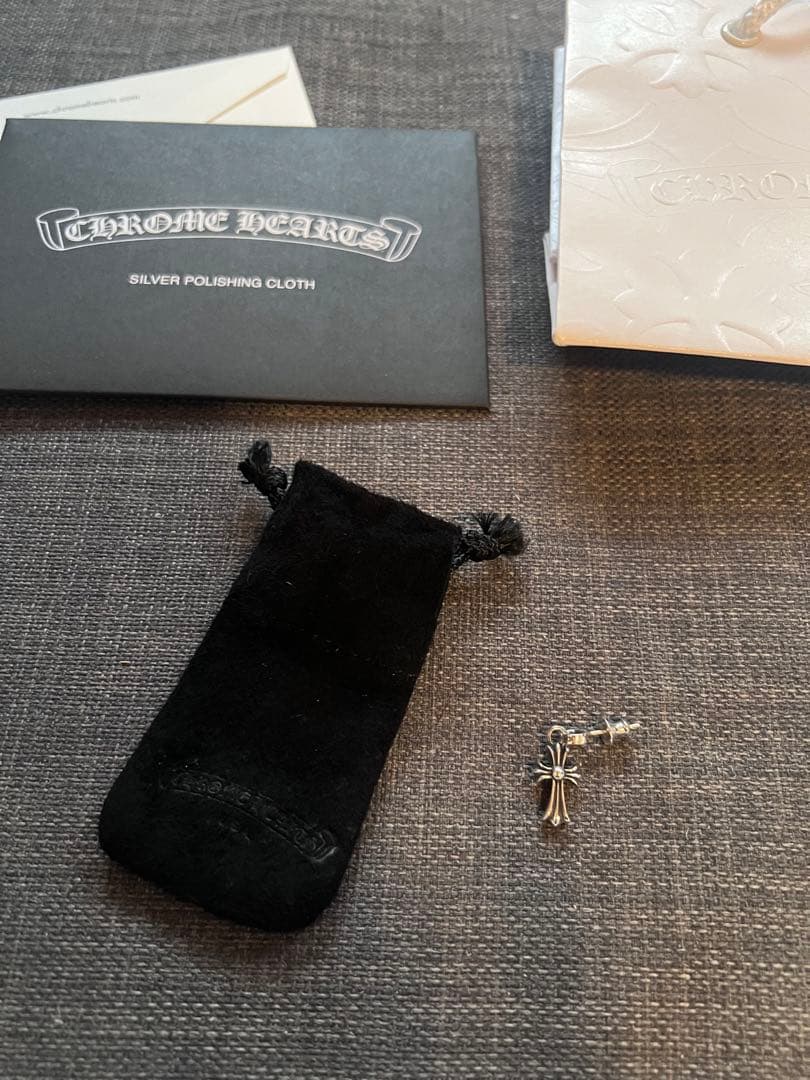 Ammo☆クロムハーツ CH Cross Baby Fat Earring