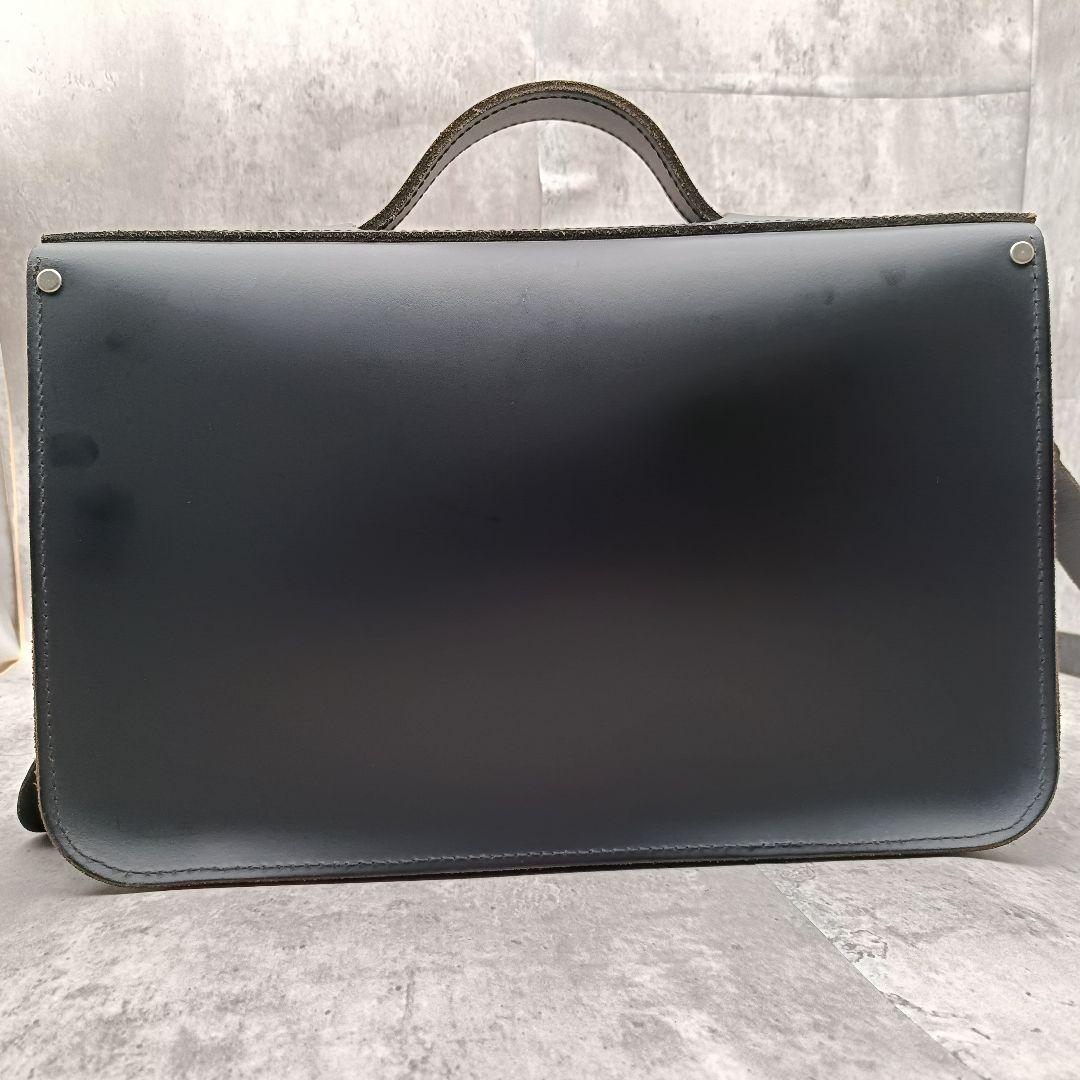 極美品 ブレディー サッチェルバッグ エンボスロゴ入り メッセンジャーバッグ 黒