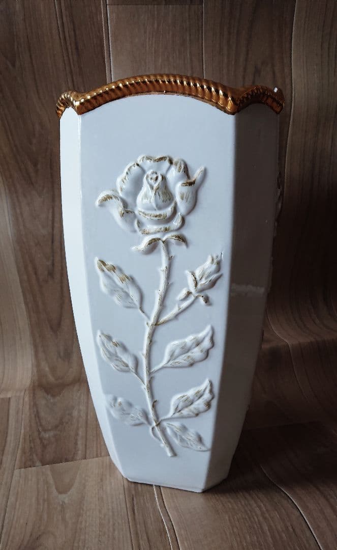 ホワイト陶器製六角形傘立て ポルトガル製