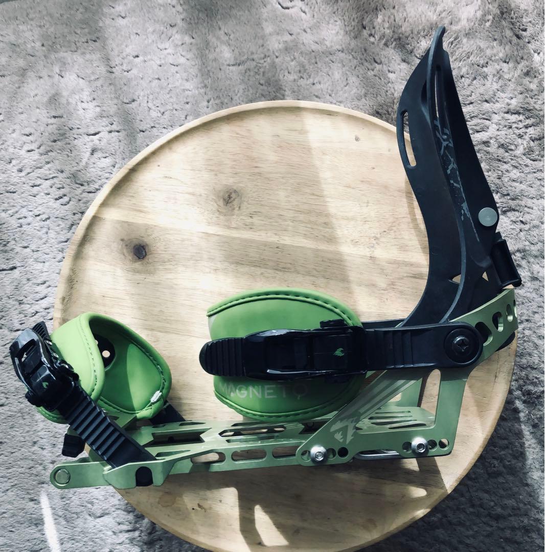 SPARK R&D magneto スプリットボードビンディング Mサイズ