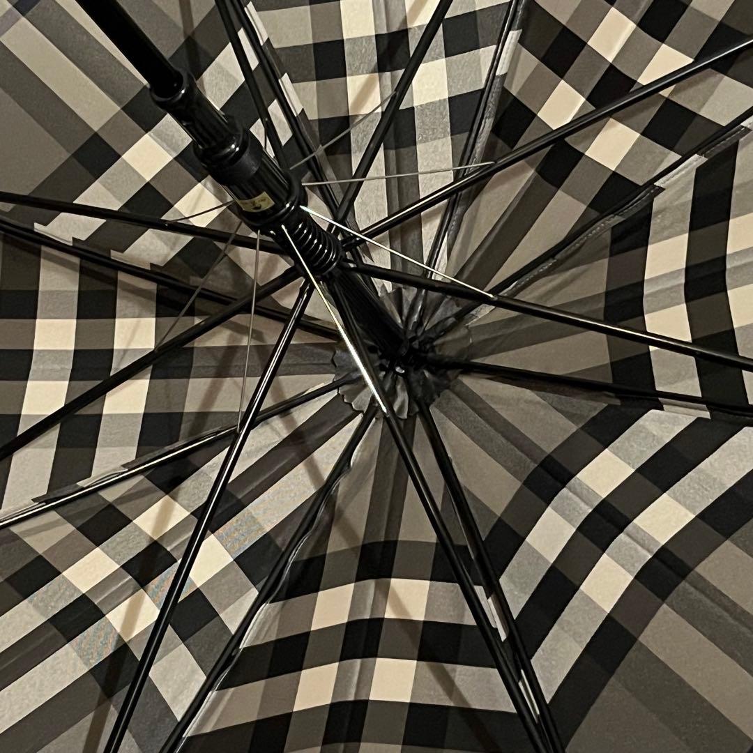 BURBERRY　バーバリー　長傘　アンブレラ　ノバチェック　木製ハンドル