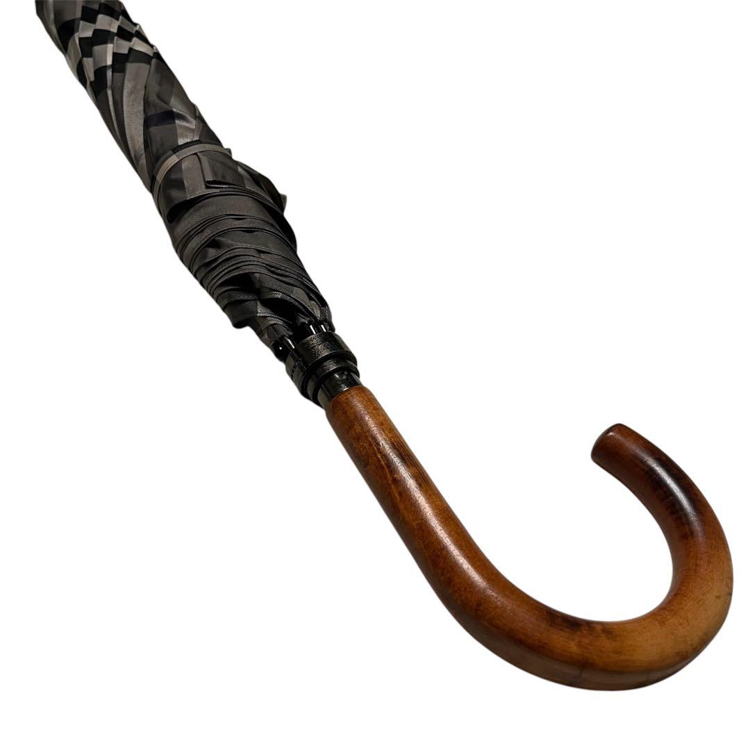 BURBERRY　バーバリー　長傘　アンブレラ　ノバチェック　木製ハンドル