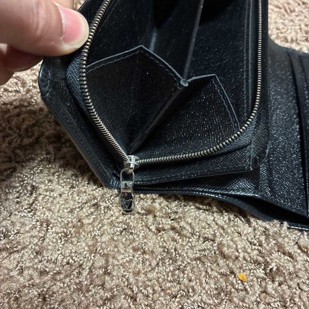 ルイヴィトン LOUIS VUITTON エピ 黒 三つ折り財布 ブラック