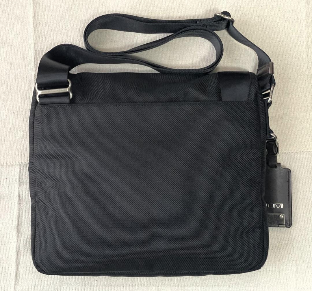 ⭐︎値下げ【美品】TUMI ブラック メッセンジャーバッグ 22371HKH