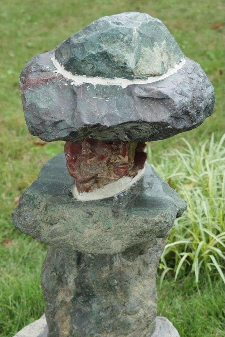 佐渡赤玉石 碧玉　五色石 灯籠 石灯籠 天然石 庭石 茶庭 坪庭 オブジェ 骨董