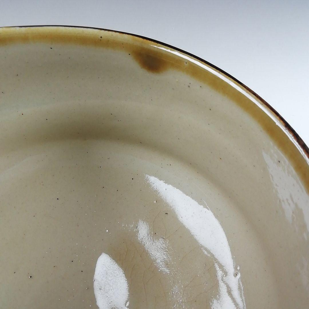 Ｔ２６　茶碗　『壷屋焼』『赤絵茶碗』『新垣勉』　共箱　抹茶碗　茶道具