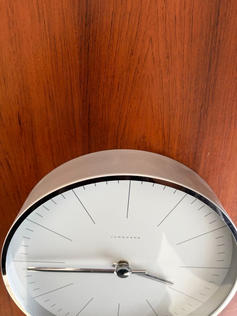 ユンハンス JUNGHANS 6046 掛時計マックス・ビル　Max Bill