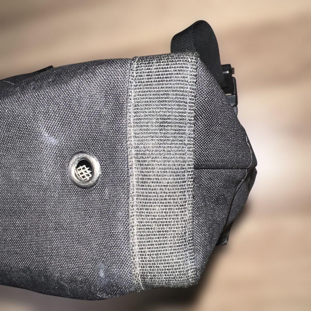 田村装備開発製　ダンプポーチ　ブラックカラー