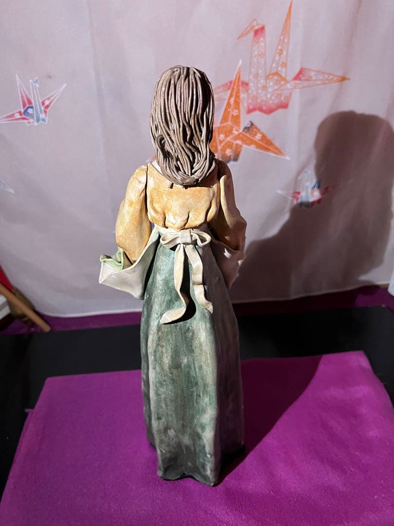 プロフ必読・Ｇ-1.0【縁起物】　女性置物