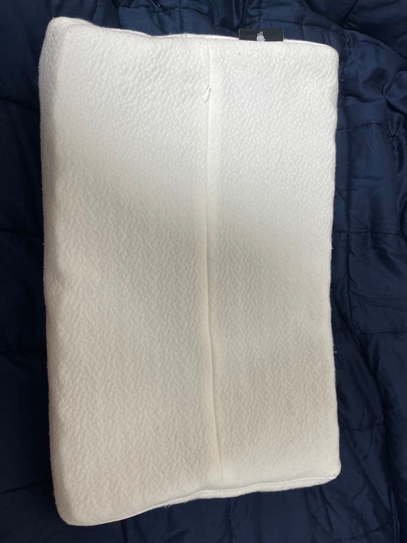 ヒツジのいらいない枕　至極　カバー付き