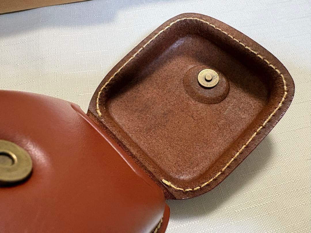 BP 日本製　牛革　二つ折り財布　ケース　　新品　ブラウン