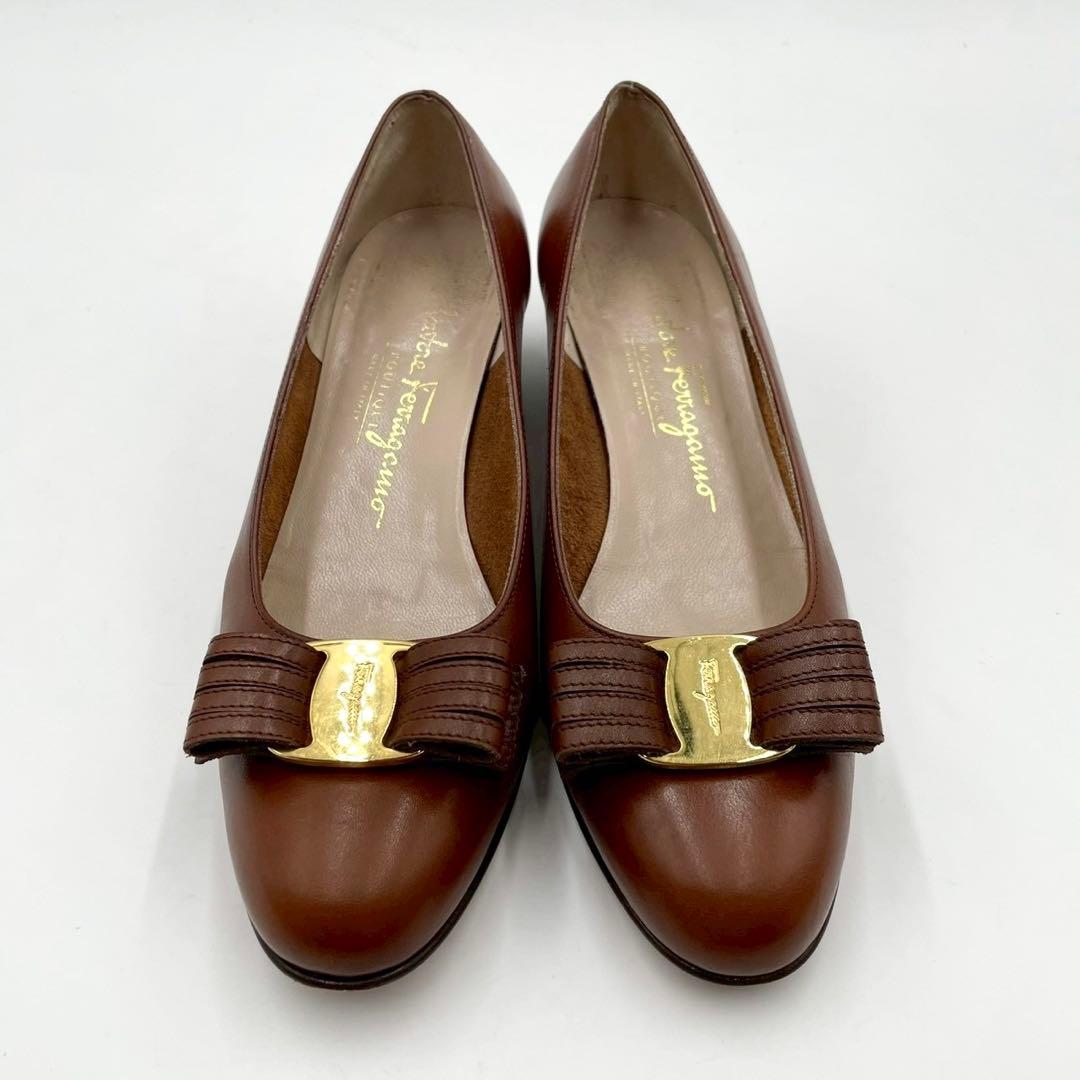 フェラガモ パンプス ヴァラリボン SEMPIONE 5C ブラウン Y1298