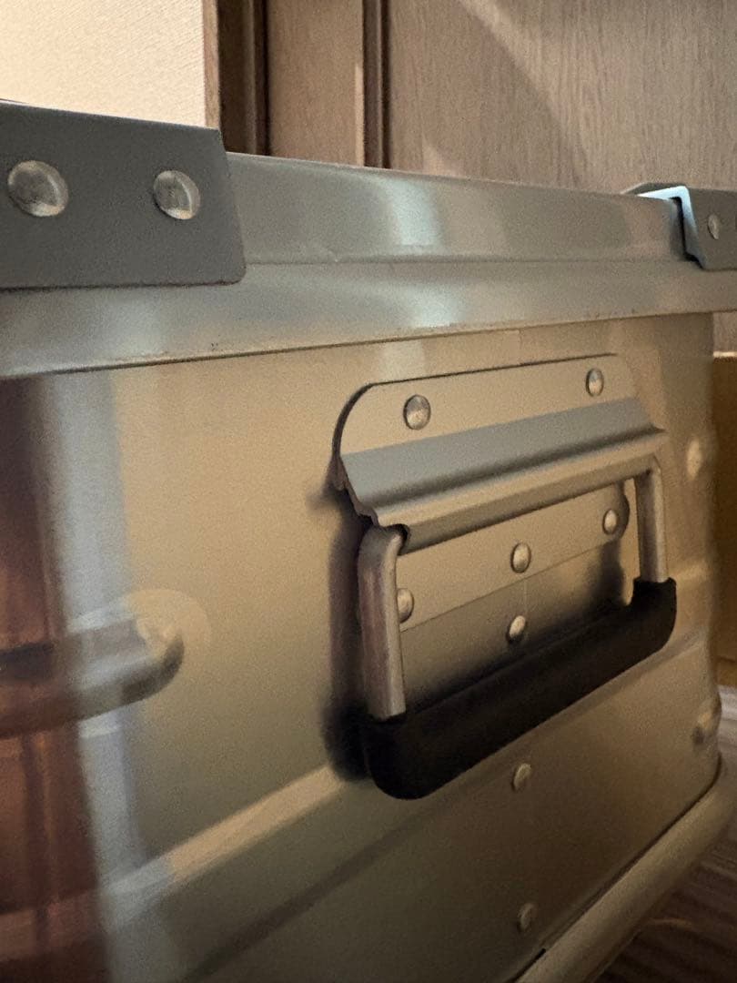 アルミコンテナ　キャンプ　アウトドア　新品