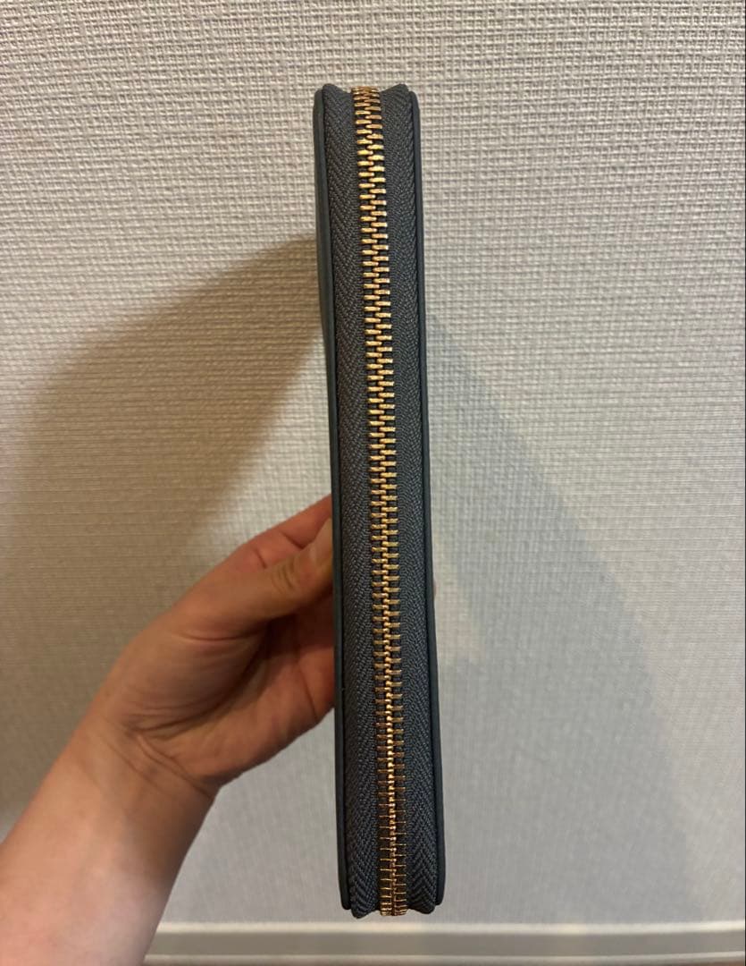 ★お取り置き★新品　PORSCHE 長財布　牛革　エンボス加工　ブルーグレー