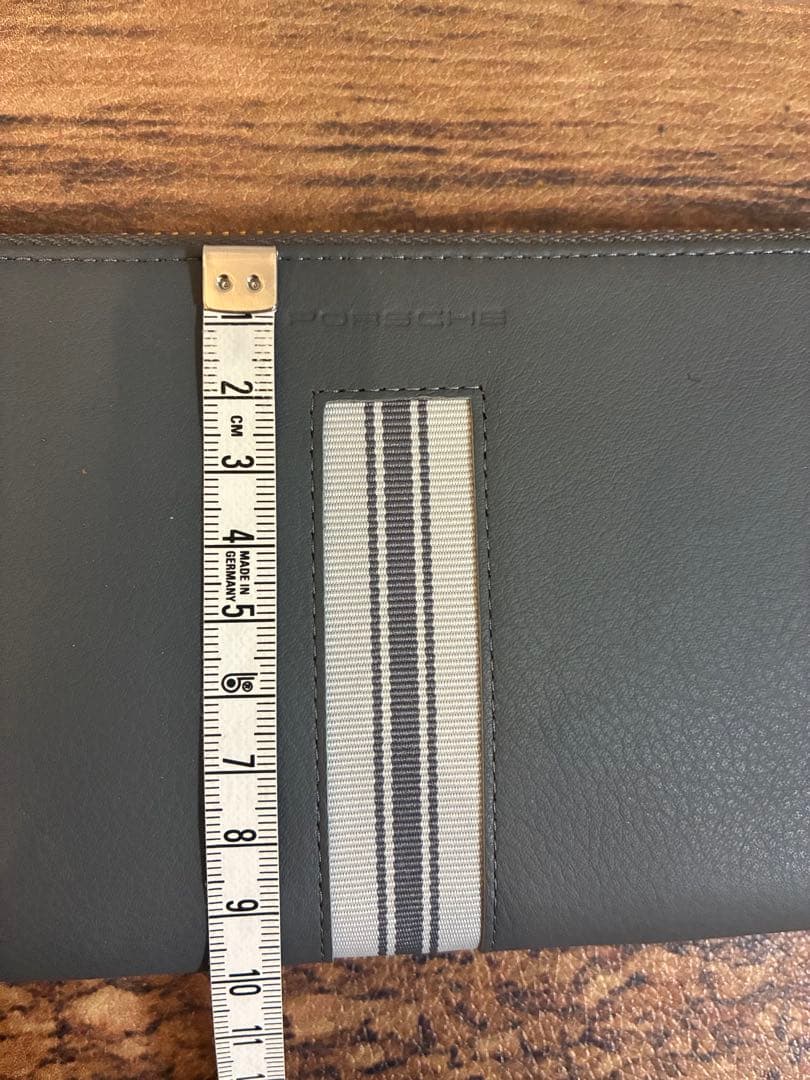 ★お取り置き★新品　PORSCHE 長財布　牛革　エンボス加工　ブルーグレー