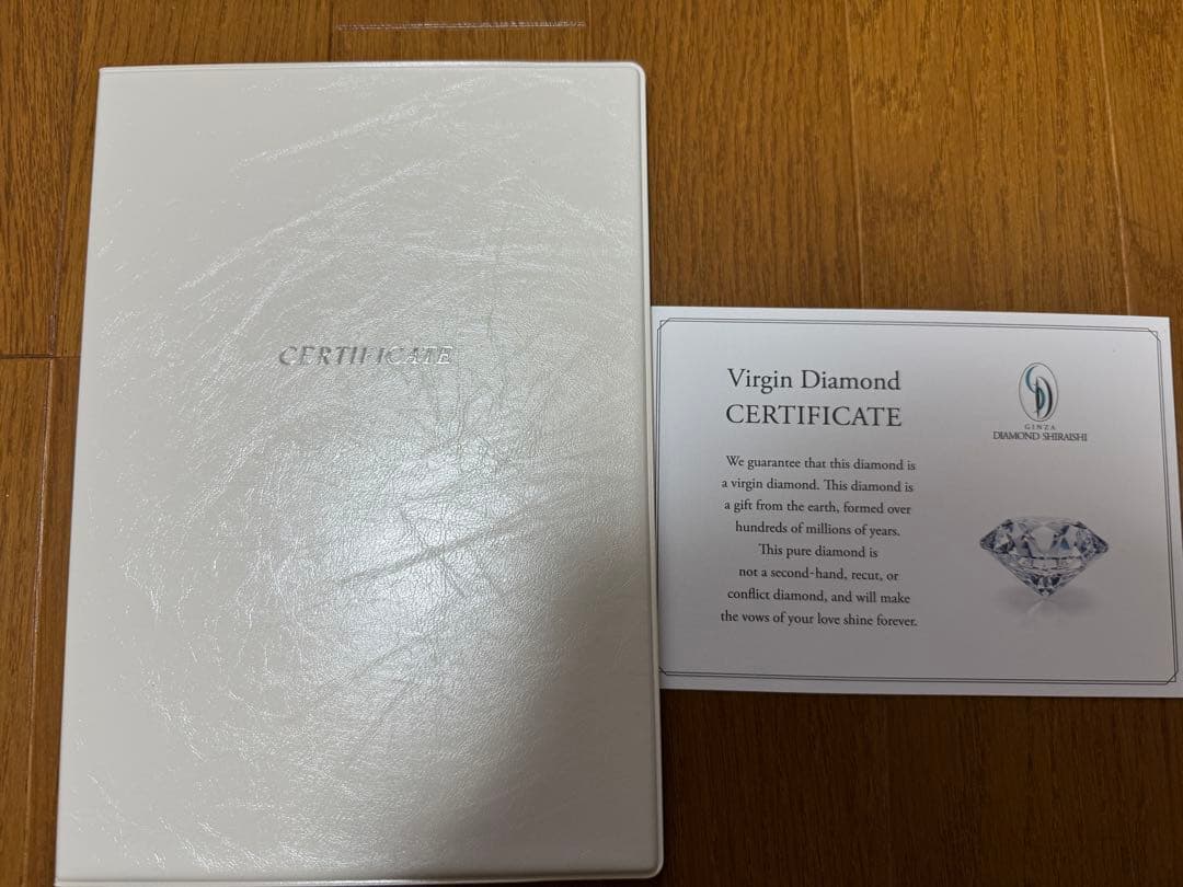 銀座ダイヤモンドシライシ　婚約指輪　Smiling Poppy